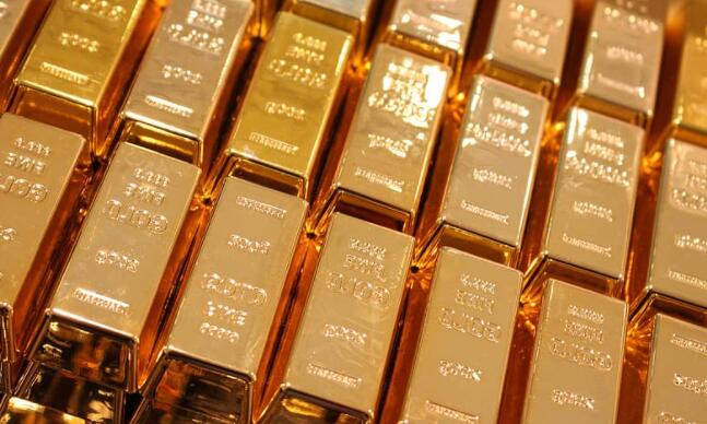 黄金价格图表:弗兰克·霍姆斯谈金属黄金十字架