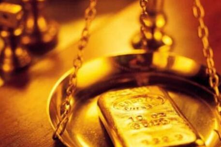 随着乌克兰危机的加剧 黄金上涨至一年高位白银也走强